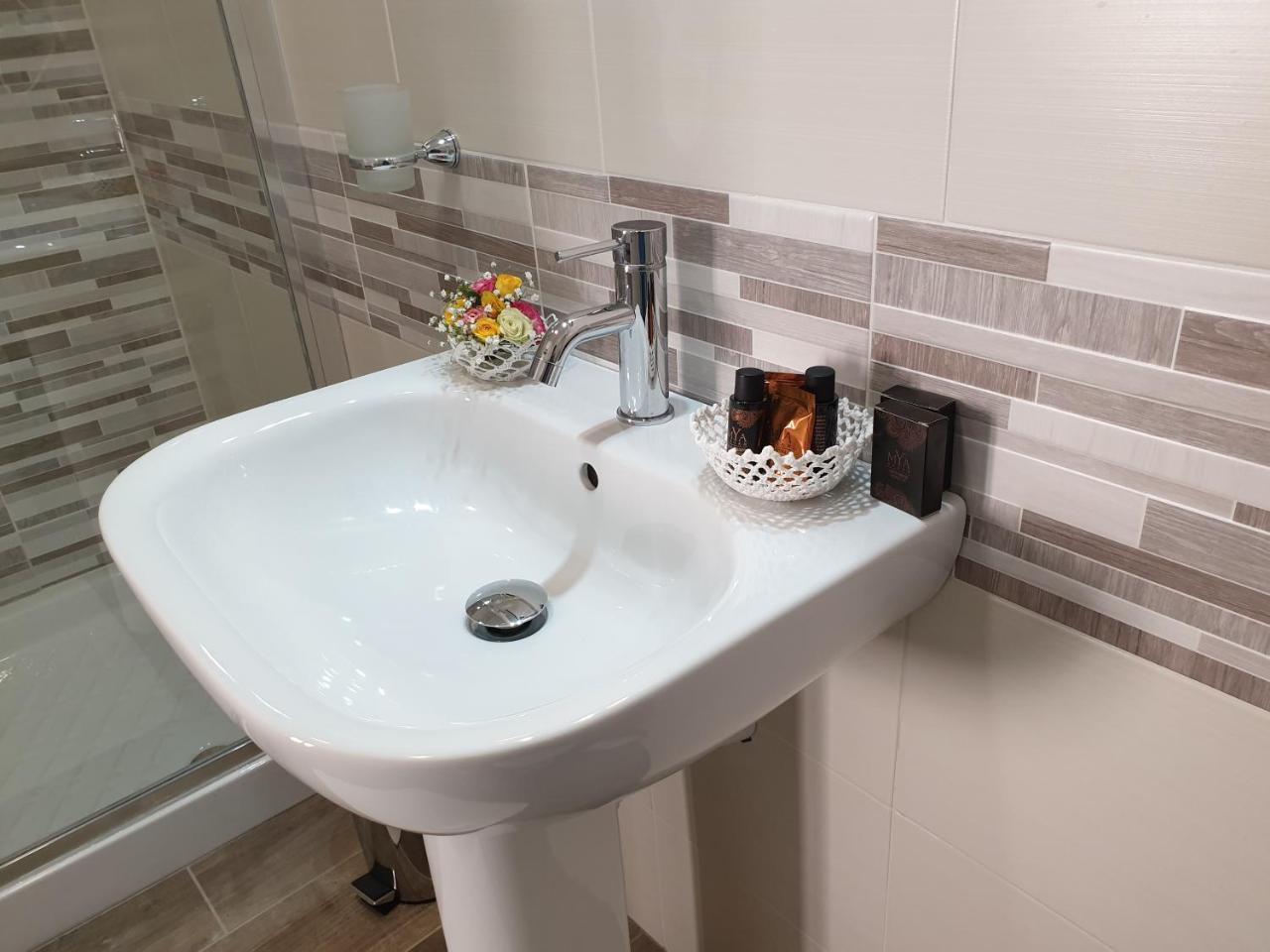 Gio Rooms Scalea Kültér fotó
