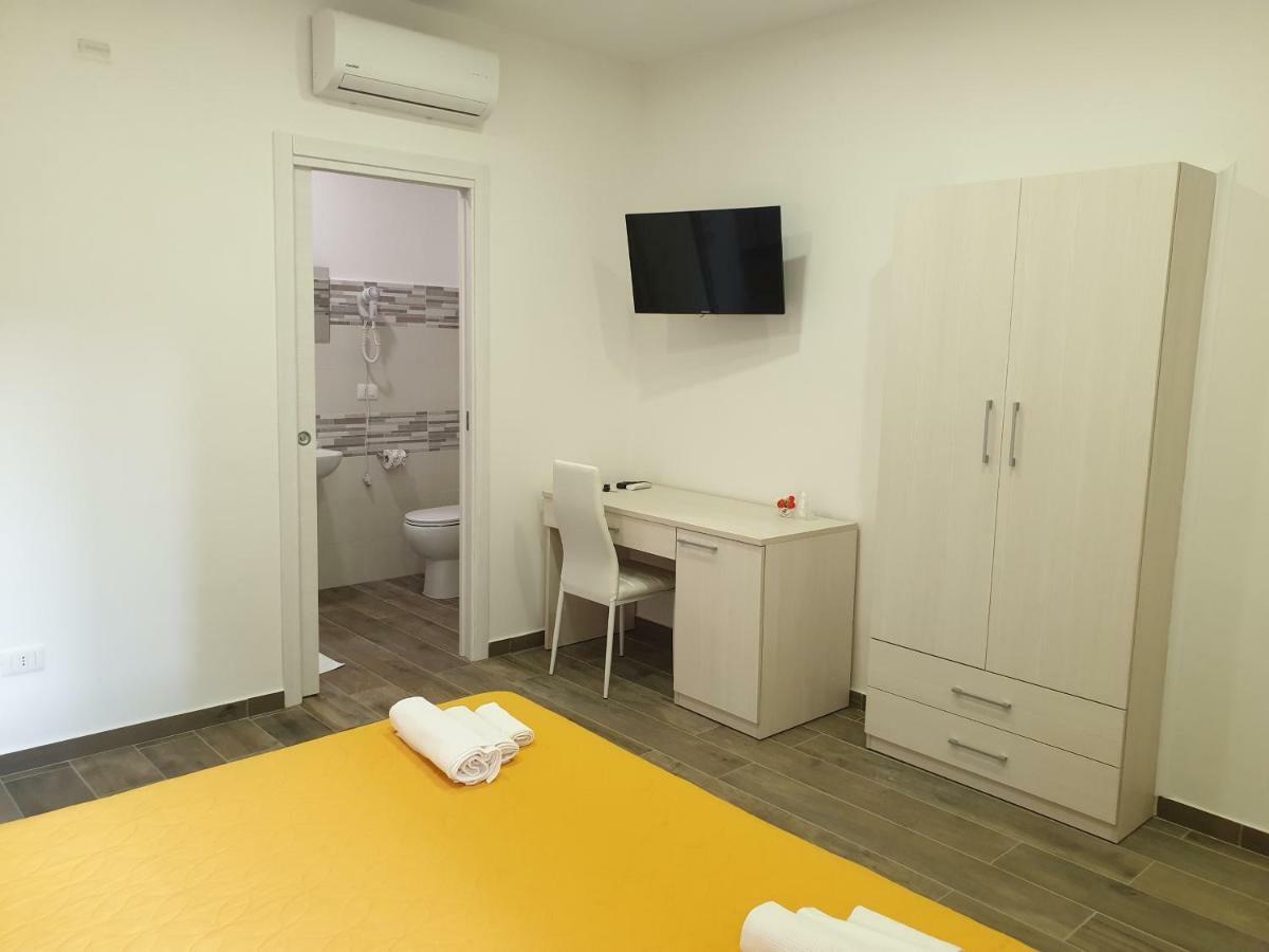 Gio Rooms Scalea Kültér fotó
