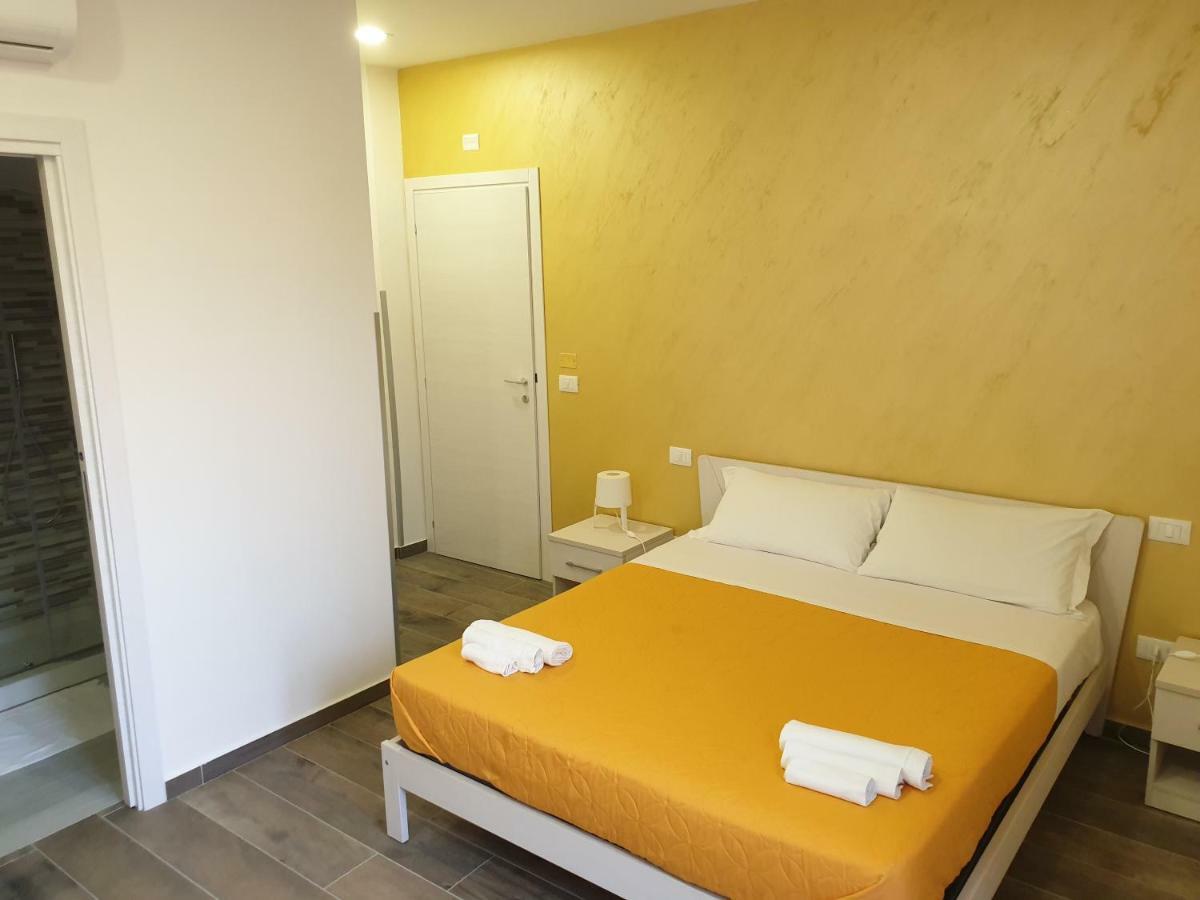 Gio Rooms Scalea Kültér fotó
